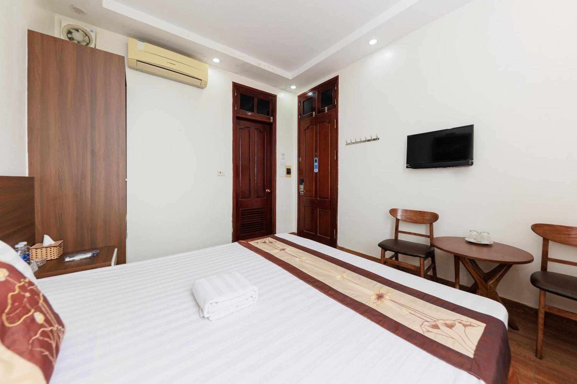 Oyo 472 Lenka Hotel Hanoi Zewnętrze zdjęcie