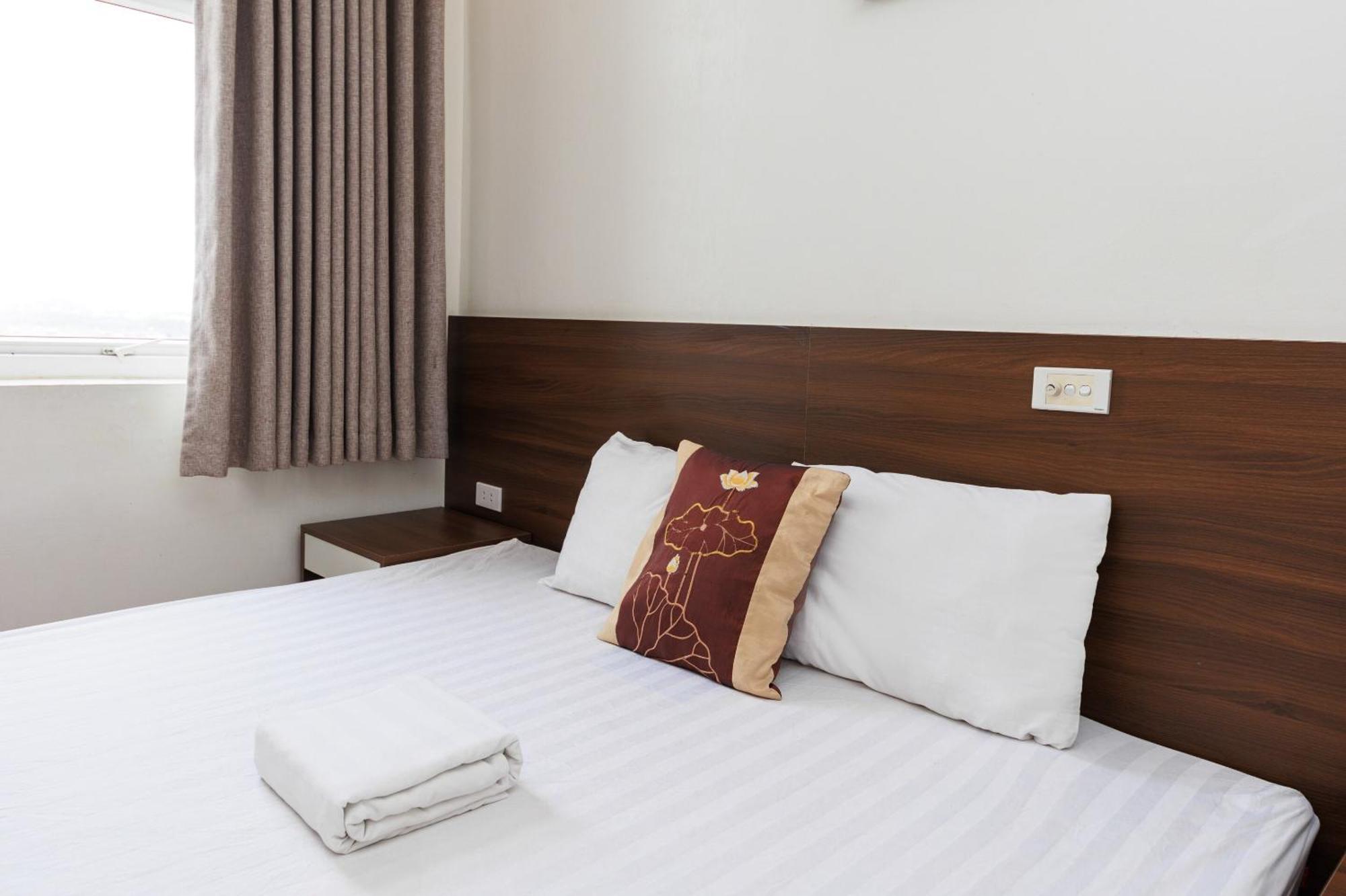 Oyo 472 Lenka Hotel Hanoi Zewnętrze zdjęcie