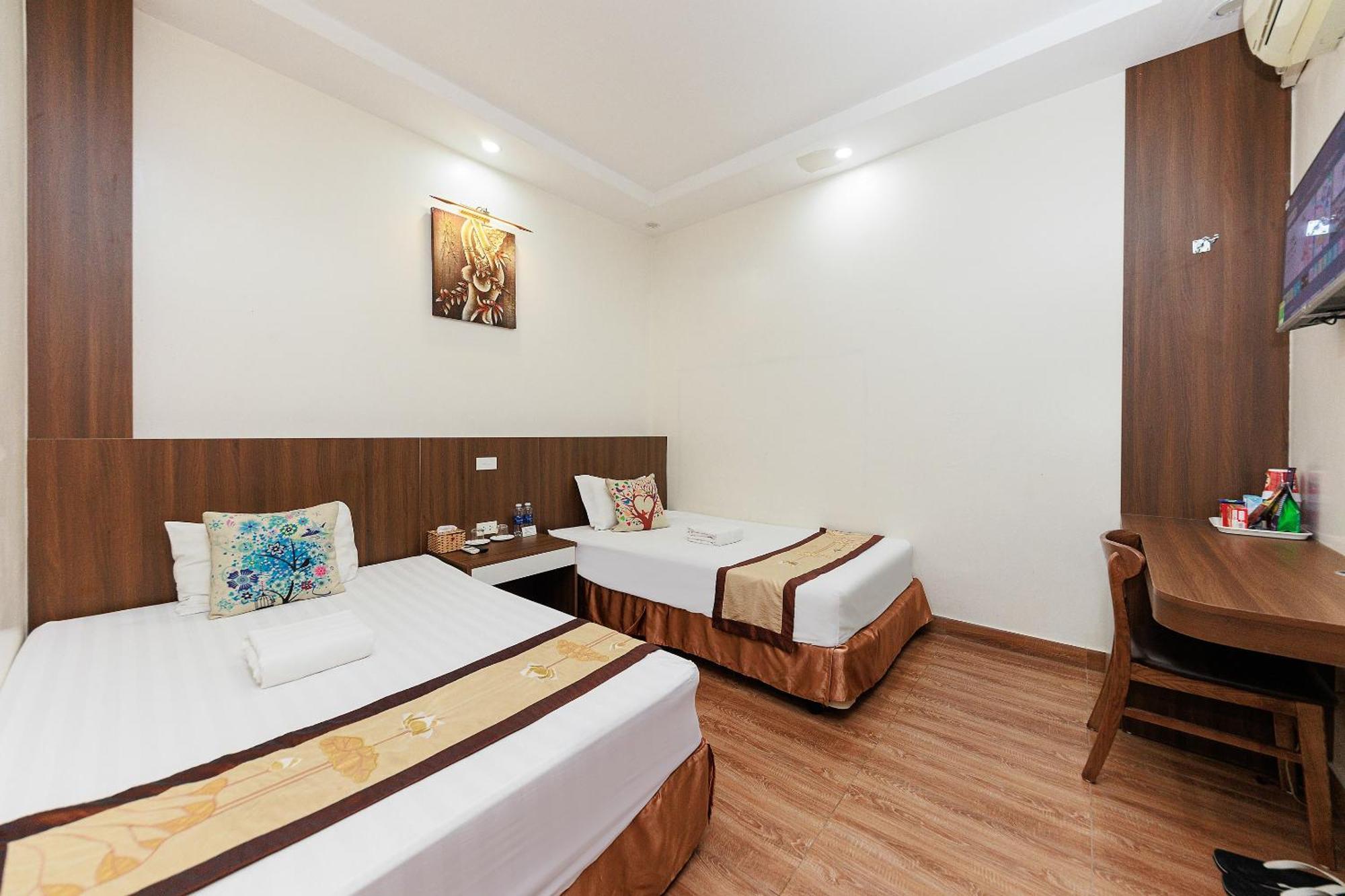 Oyo 472 Lenka Hotel Hanoi Zewnętrze zdjęcie
