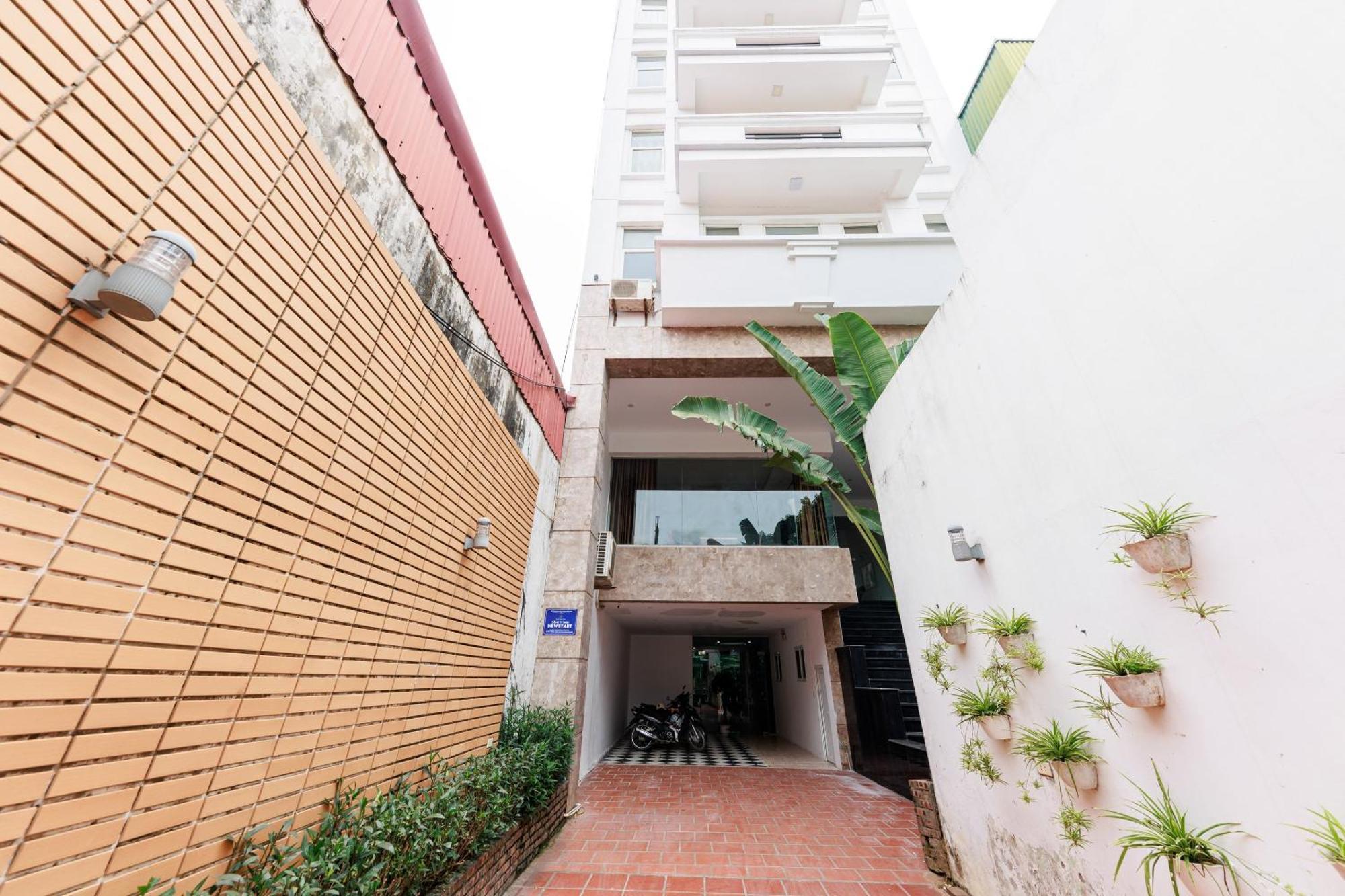 Oyo 472 Lenka Hotel Hanoi Zewnętrze zdjęcie
