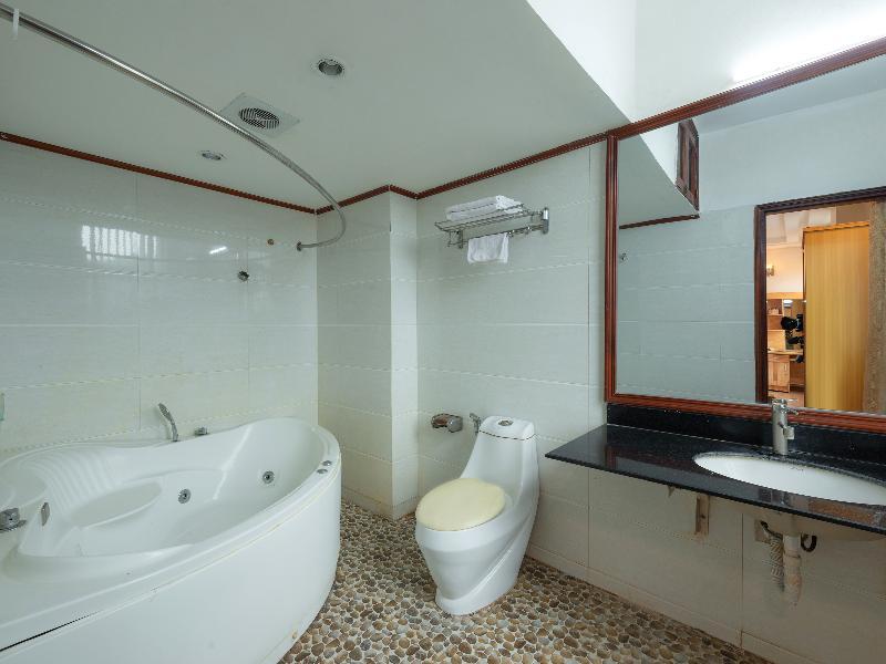 Oyo 472 Lenka Hotel Hanoi Zewnętrze zdjęcie