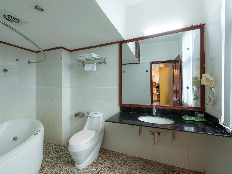 Oyo 472 Lenka Hotel Hanoi Zewnętrze zdjęcie